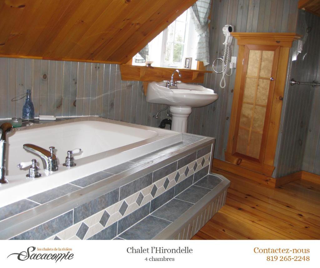 상트-알렉시-데-몽 Chalets De La Riviere Sacacomie 빌라 외부 사진